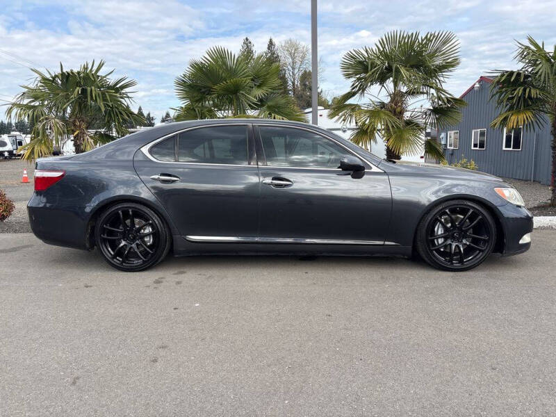 2007 Lexus LS 460