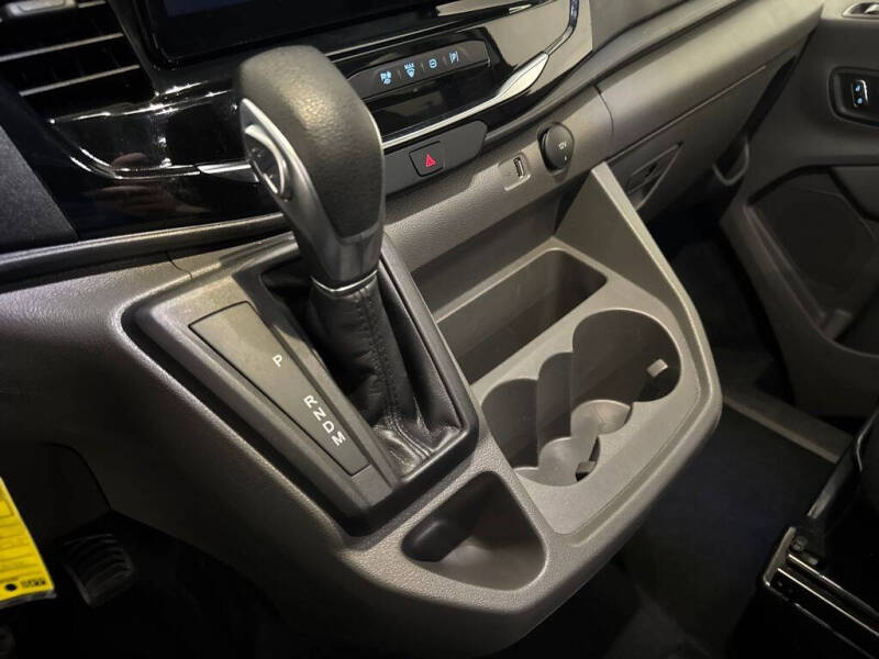 2023 Ford Transit 350 XLT