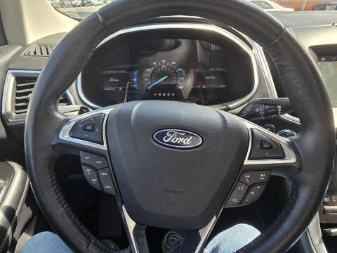 2018 Ford Edge Titanium