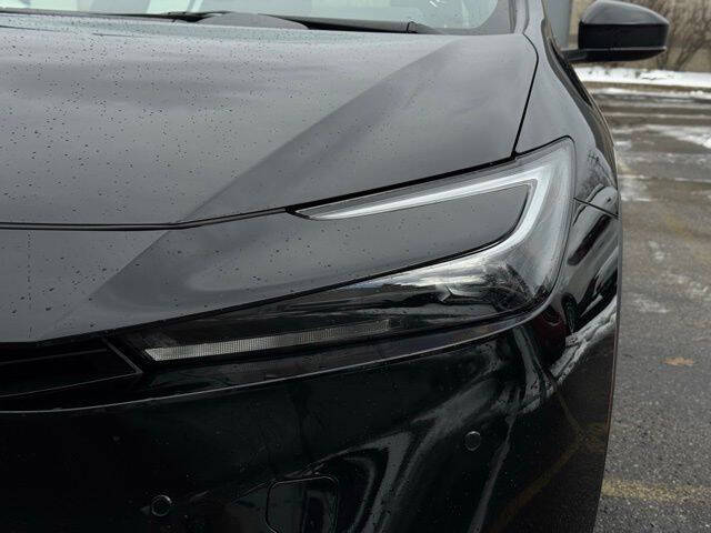 2025 Toyota Prius Limited