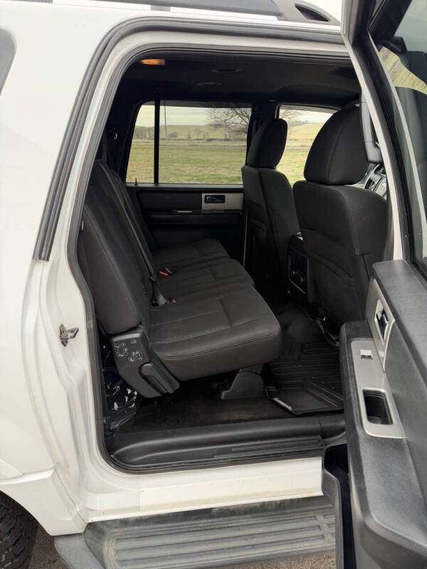 2017 Ford Expedition EL XLT