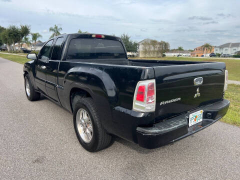 2008 Mitsubishi Raider LS