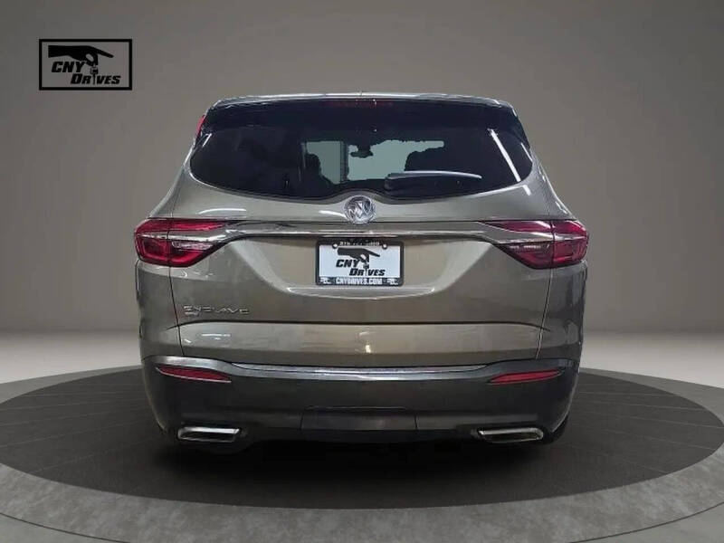 2020 Buick Enclave Essence