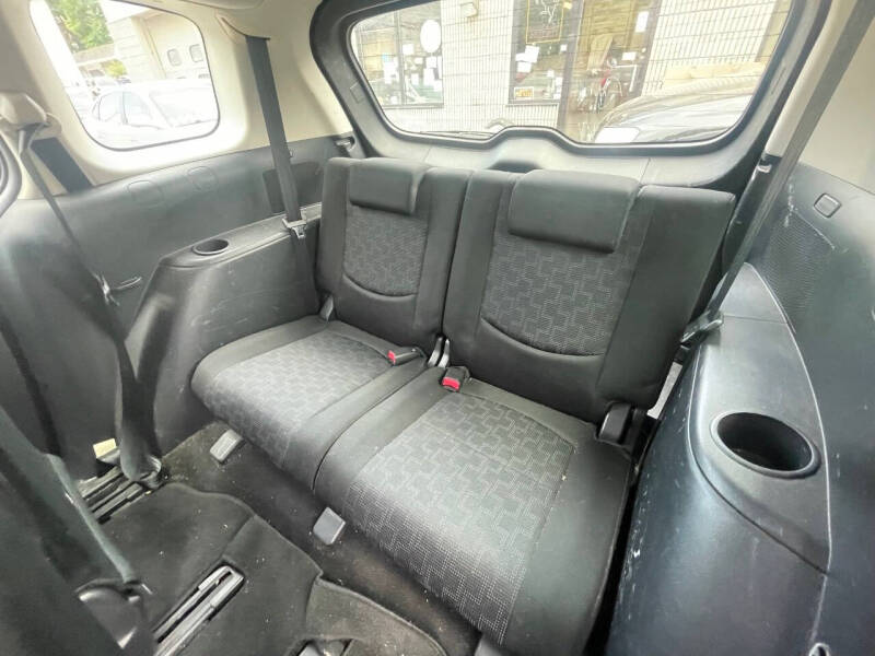 2009 Mazda MAZDA5 Sport