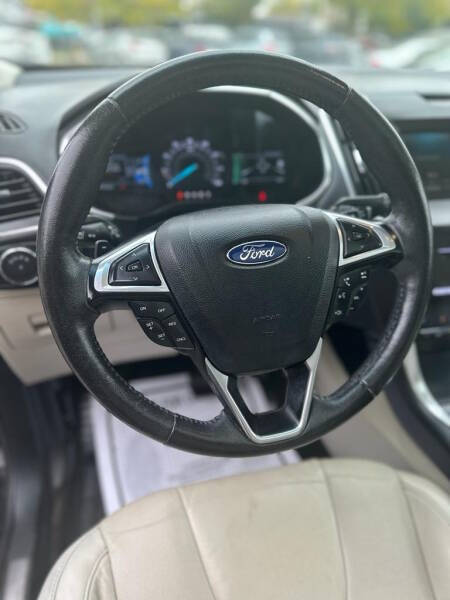 2015 Ford Edge Titanium