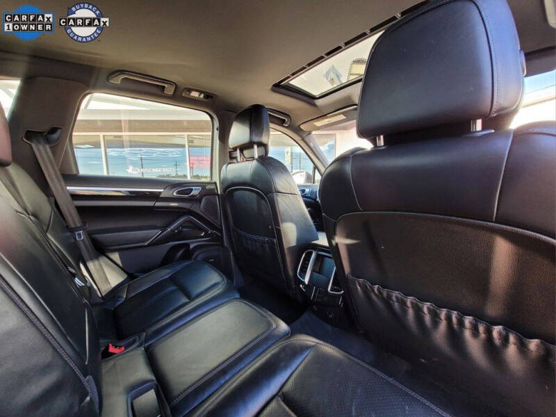 2012 Porsche Cayenne