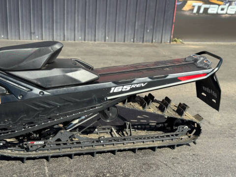 2018 Ski-Doo Summit 850 165 SP
