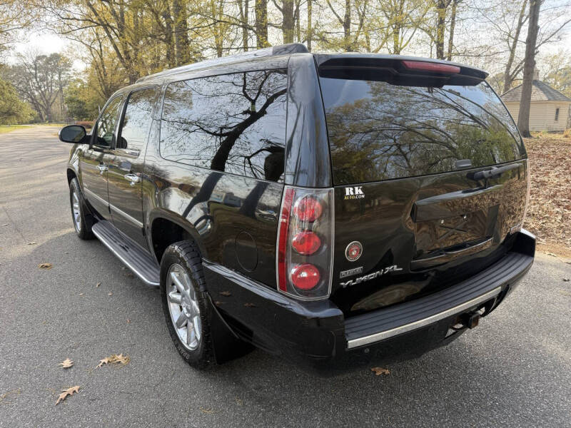 2011 GMC Yukon XL Denali