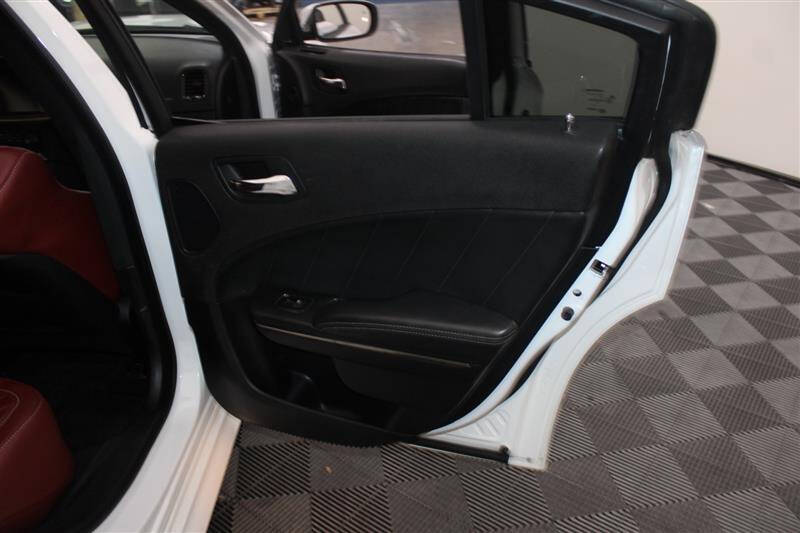 2015 Dodge Charger SRT Hellcat