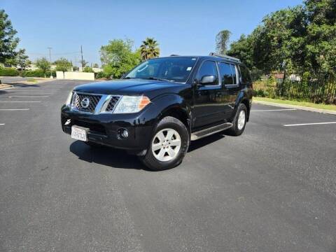 2011 Nissan Pathfinder for sale at Empire Motors in Acton CA