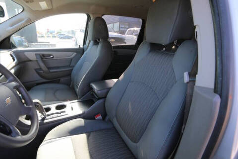 2017 Chevrolet Traverse LS