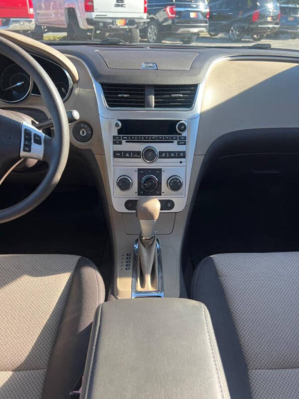 2012 Chevrolet Malibu LS