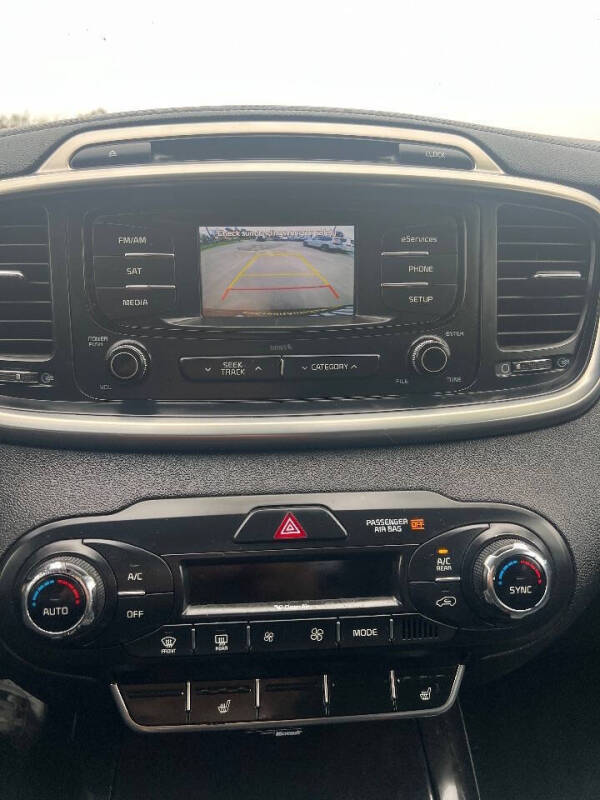 2016 Kia Sorento EX V6