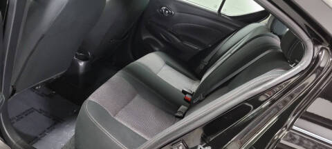 2017 Nissan Versa 1.6 SV