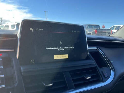 2023 GMC Yukon XL SLE