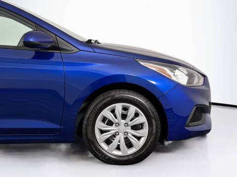 2019 Hyundai Accent SE