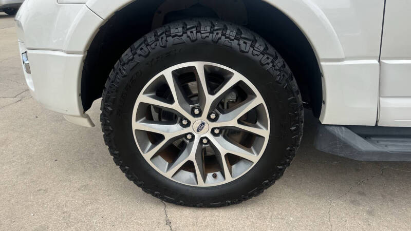 2017 Ford Expedition XLT