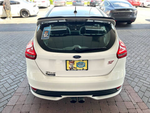 2017 Ford Focus ST