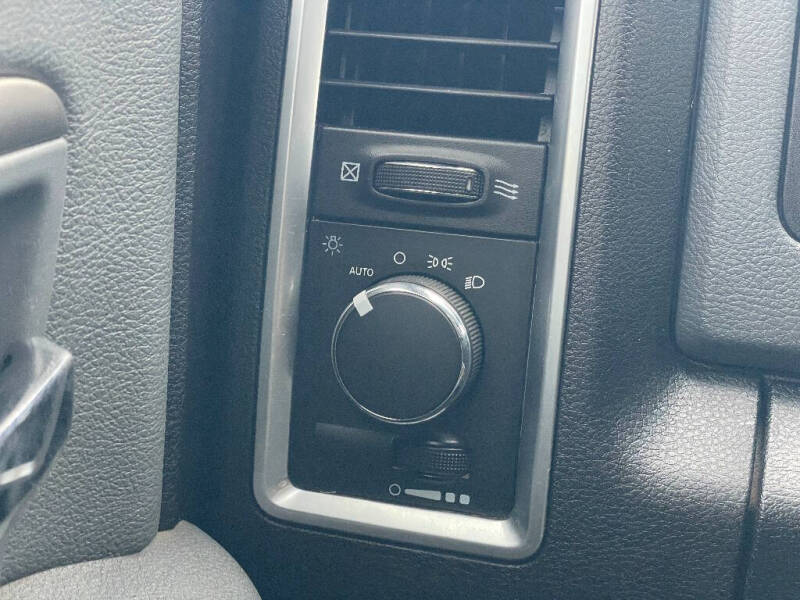 2017 RAM 3500 SLT