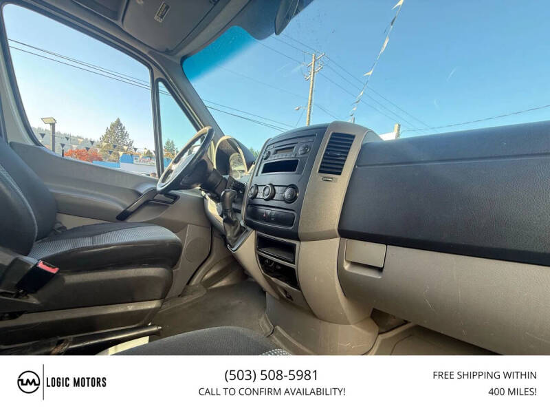 2011 Mercedes-Benz Sprinter 2500