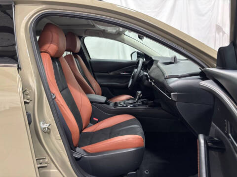 2025 Mazda CX-30 2.5 Carbon Turbo