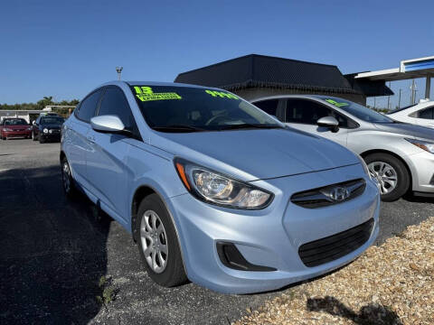 2013 Hyundai Accent GLS