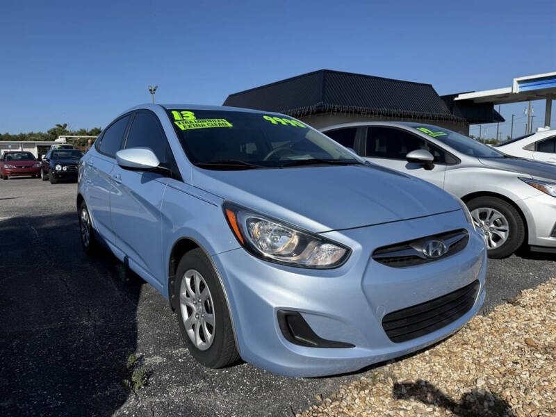 2013 Hyundai Accent GLS