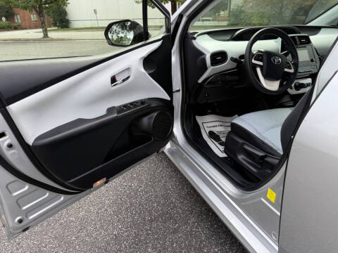 2018 Toyota Prius Two Eco