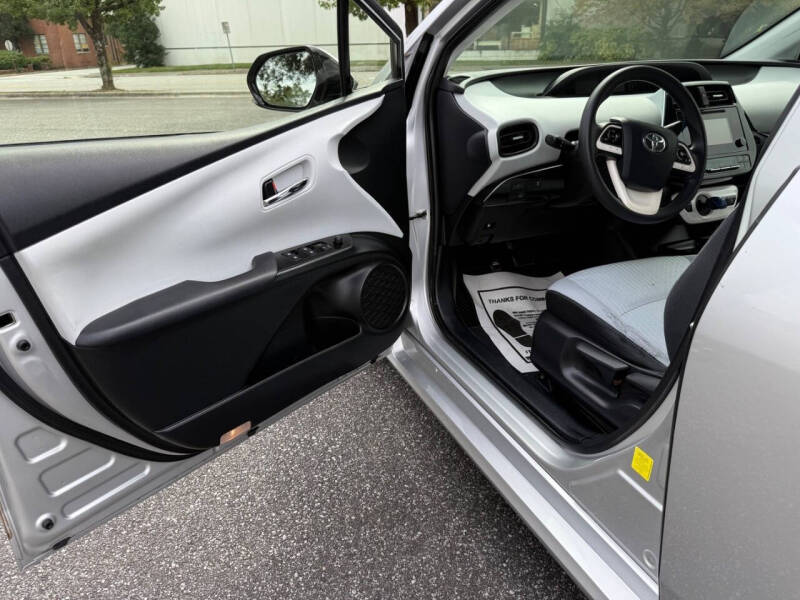 2018 Toyota Prius Two Eco