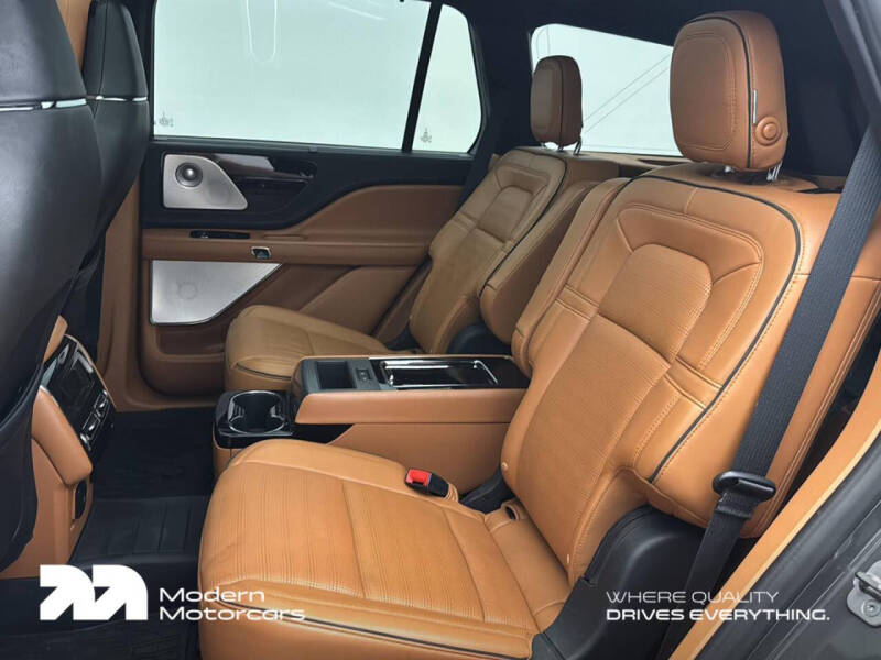 2020 Lincoln Aviator Black Label