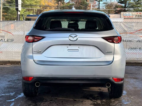 2018 Mazda CX-5 Sport