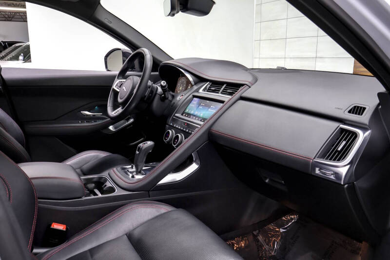 2020 Jaguar E-PACE P250 Checkered Flag Edition