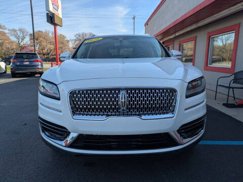 2020 Lincoln Nautilus Reserve