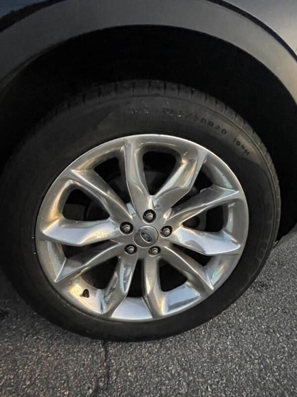 2011 Ford Explorer XLT