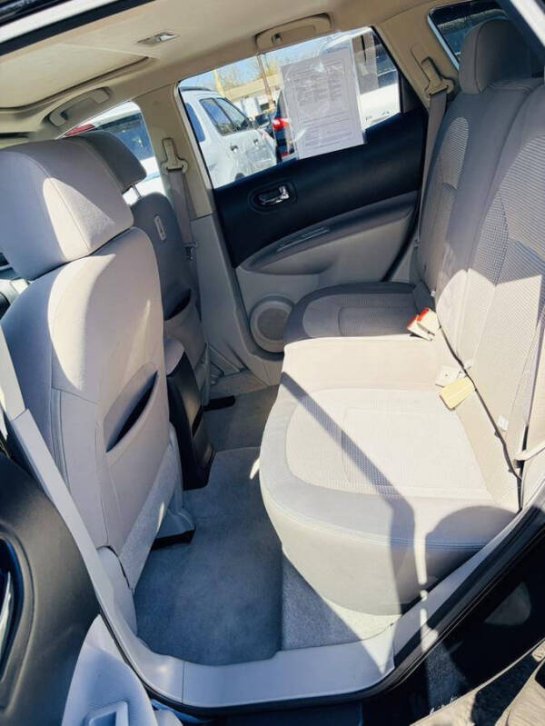 2013 Nissan Rogue SV
