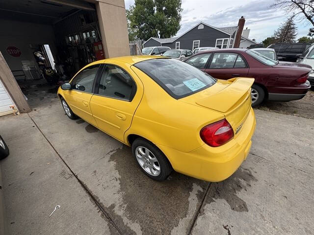 2004 Dodge Neon SXT