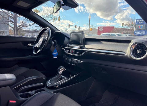 2020 Kia Forte GT Line