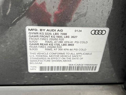 2024 Audi Q8 Sportback e-tron quattro Premium Plus S line