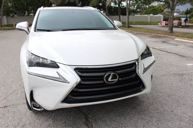 2017 Lexus NX 200t