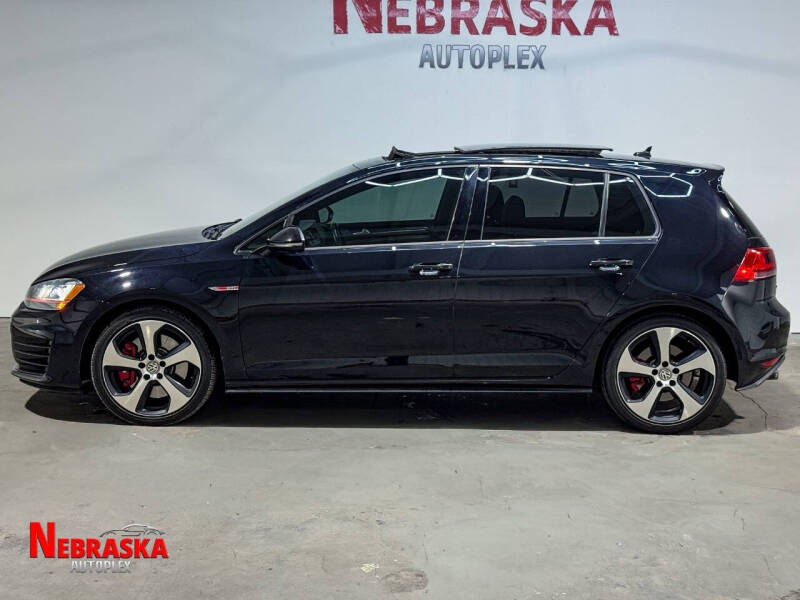 2017 Volkswagen Golf GTI SE