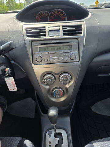 2009 Toyota Yaris