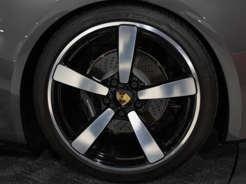 2023 Porsche 911 Carrera 4S