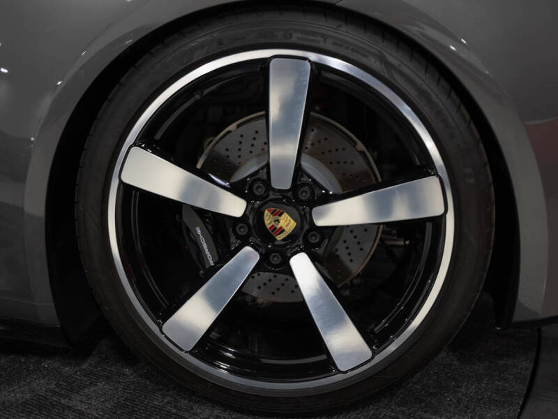 2023 Porsche 911 Carrera 4S