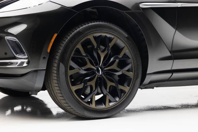 2021 Aston Martin DBX
