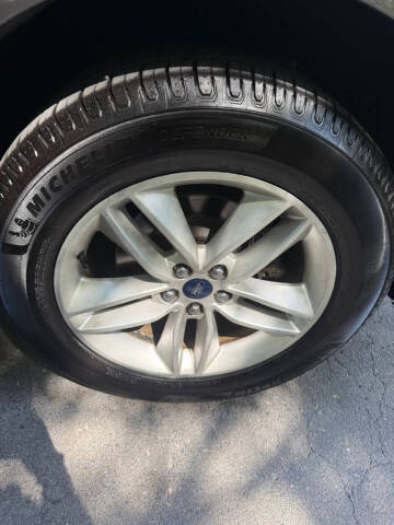 2017 Ford Edge SEL