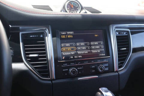 2015 Porsche Macan S