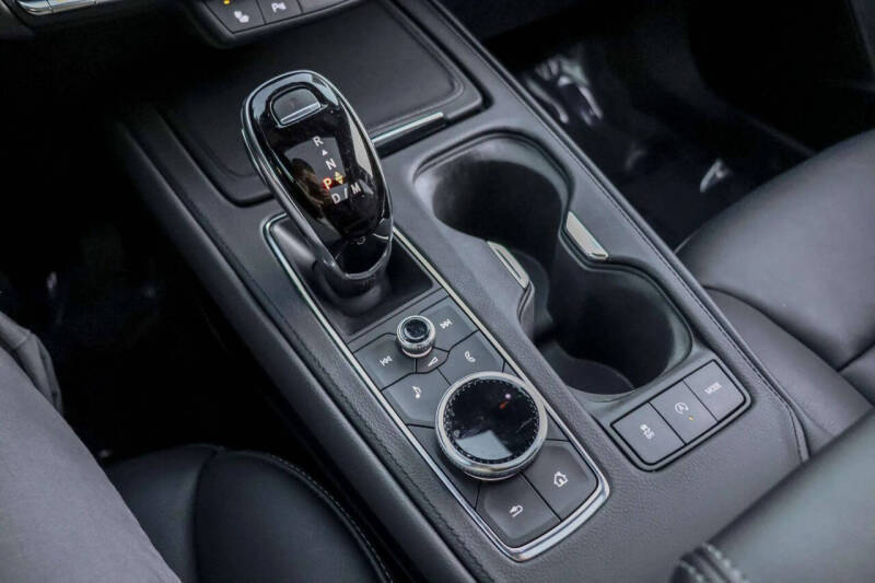 2022 Cadillac XT4 Luxury