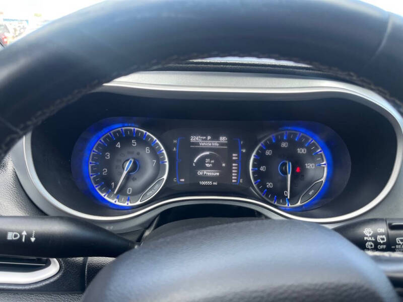 2020 Chrysler Pacifica Touring L