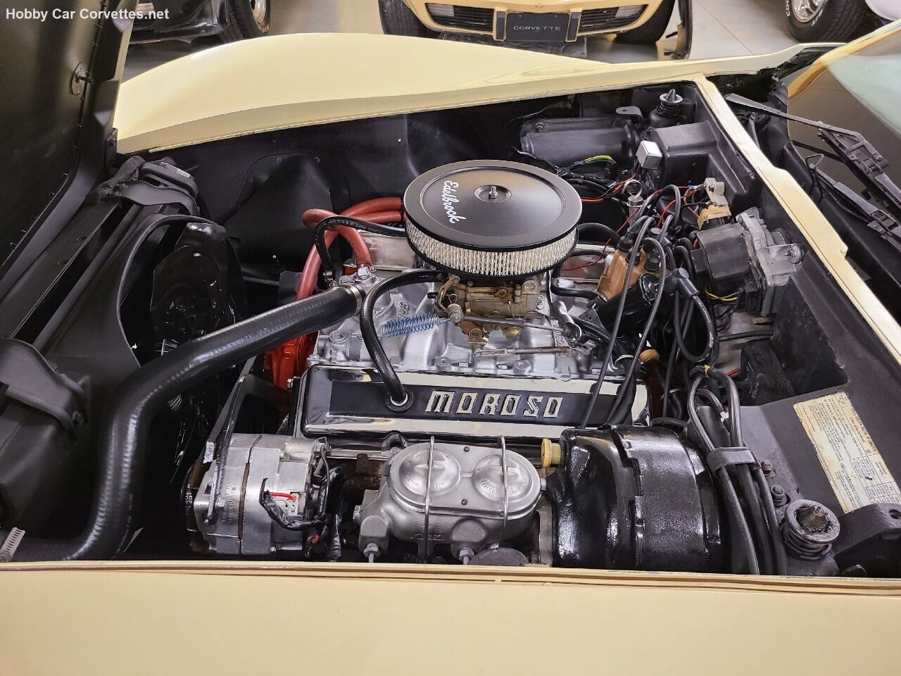 1976 Chevrolet Corvette 18