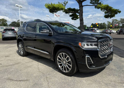 2023 GMC Acadia Denali